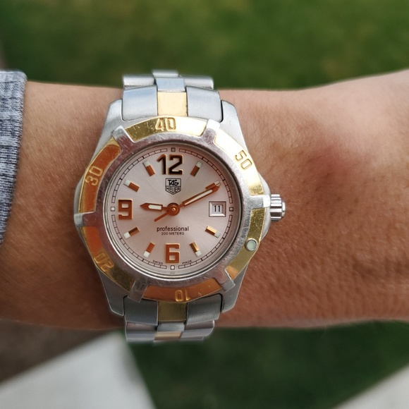 LADIES STAINLESS STEEL/18 CT GOLD TAG HEUER WATCH - Picture 5 of 8